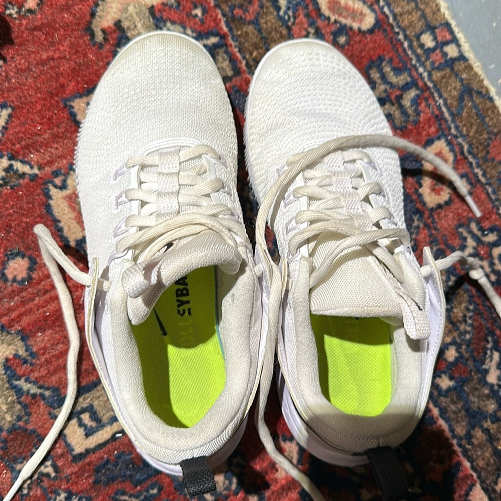 Women’s Nike zoom hyper face 2 volleyball ball sneakers  size 7